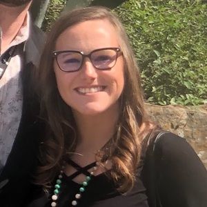 Meet your Posher, Tara